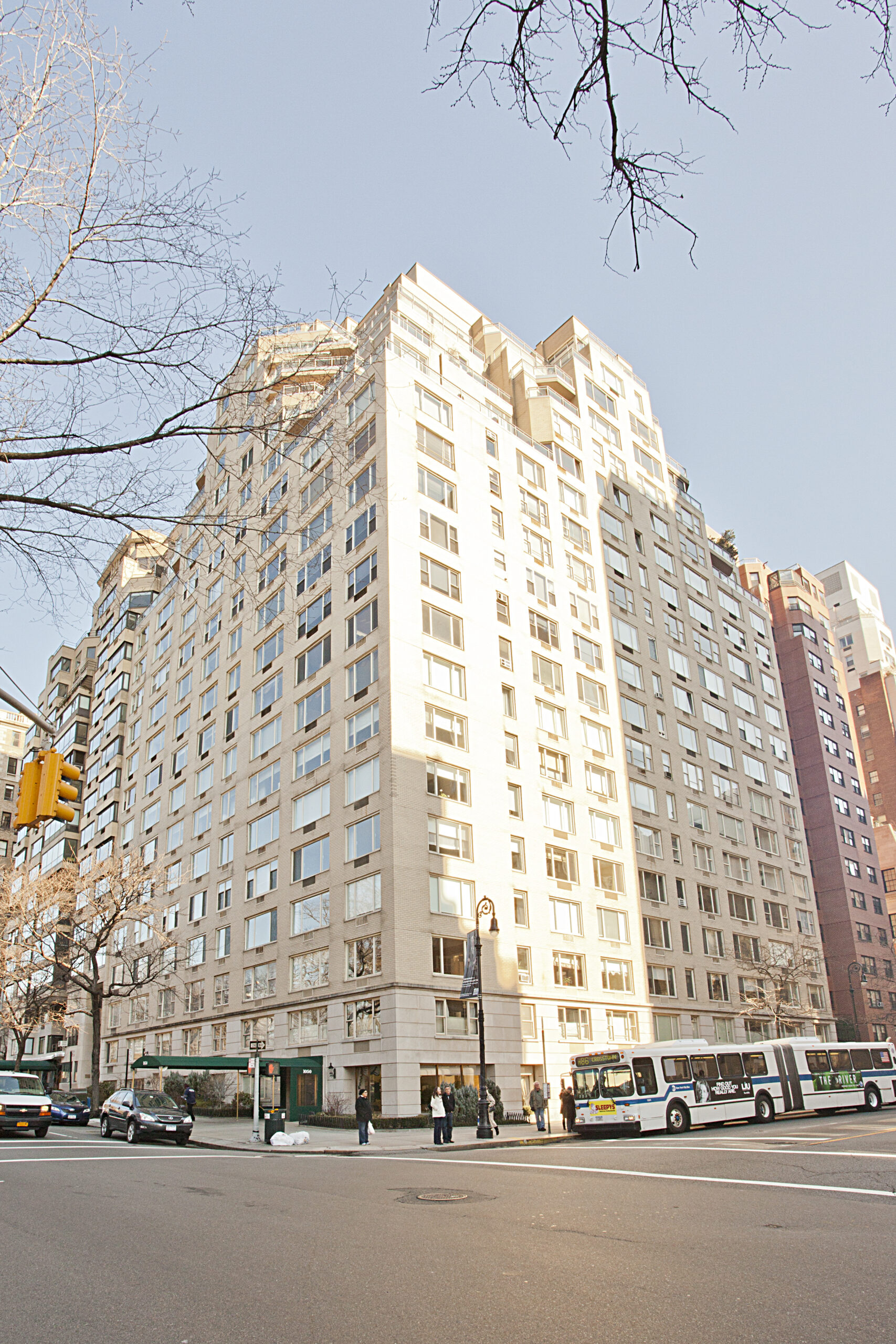 1050 Fifth Avenue, Inc.