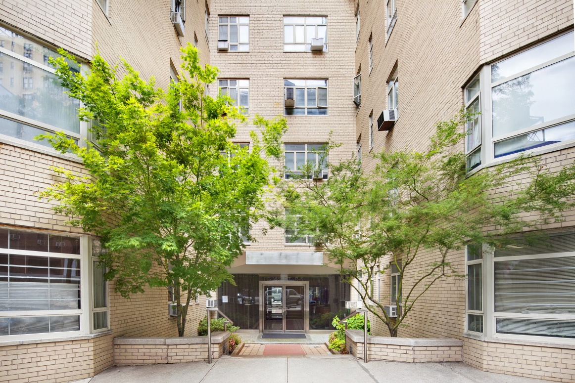 15 West 84th Street