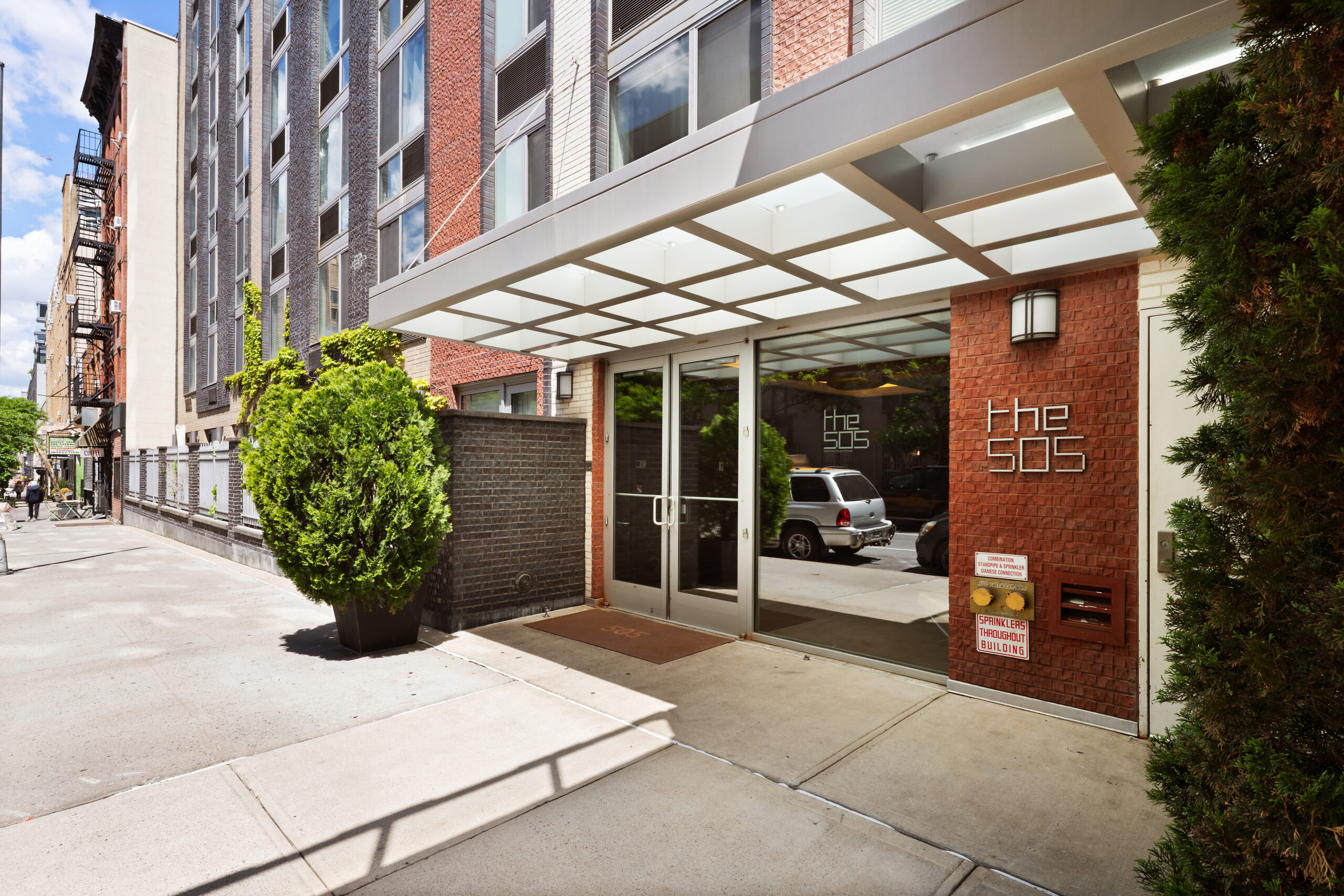 THE 505 CONDOMINIUM