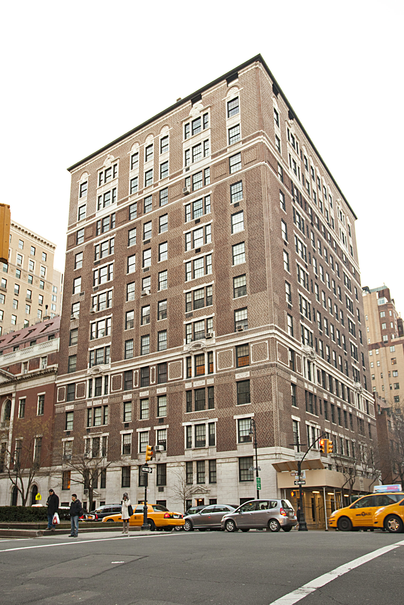 570 Park Avenue