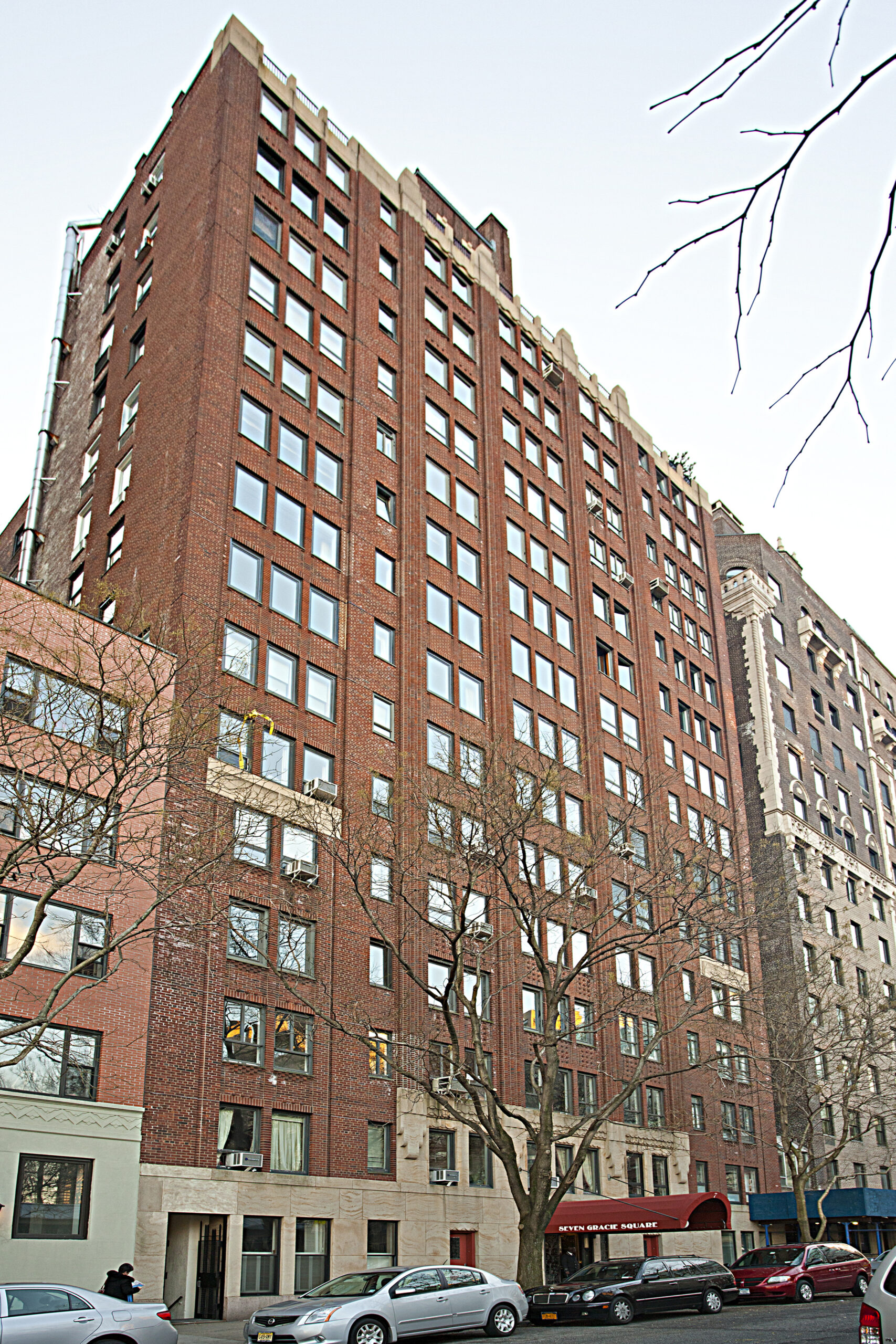 Seven Gracie Square Corporation