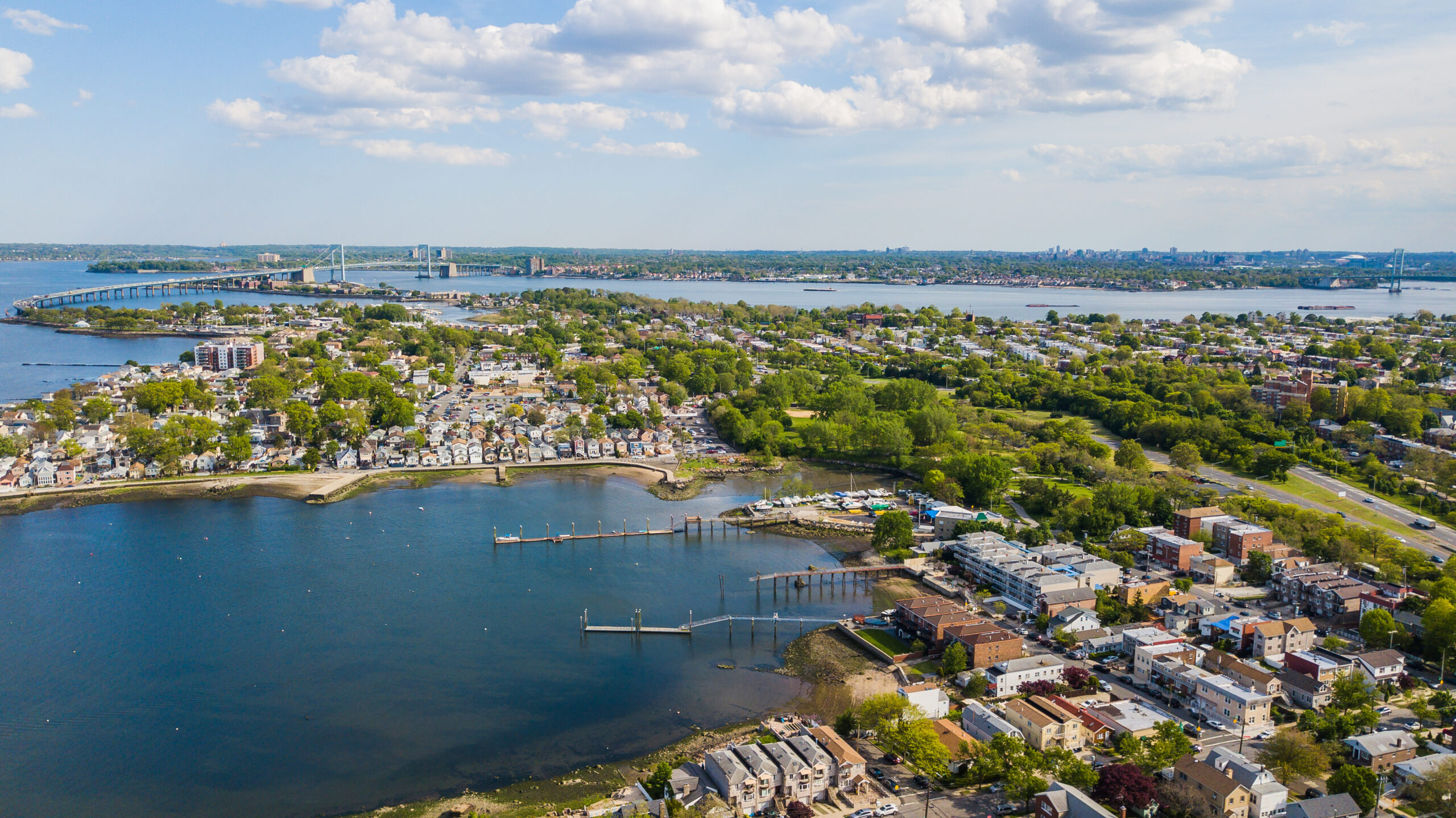 Throggs Neck
