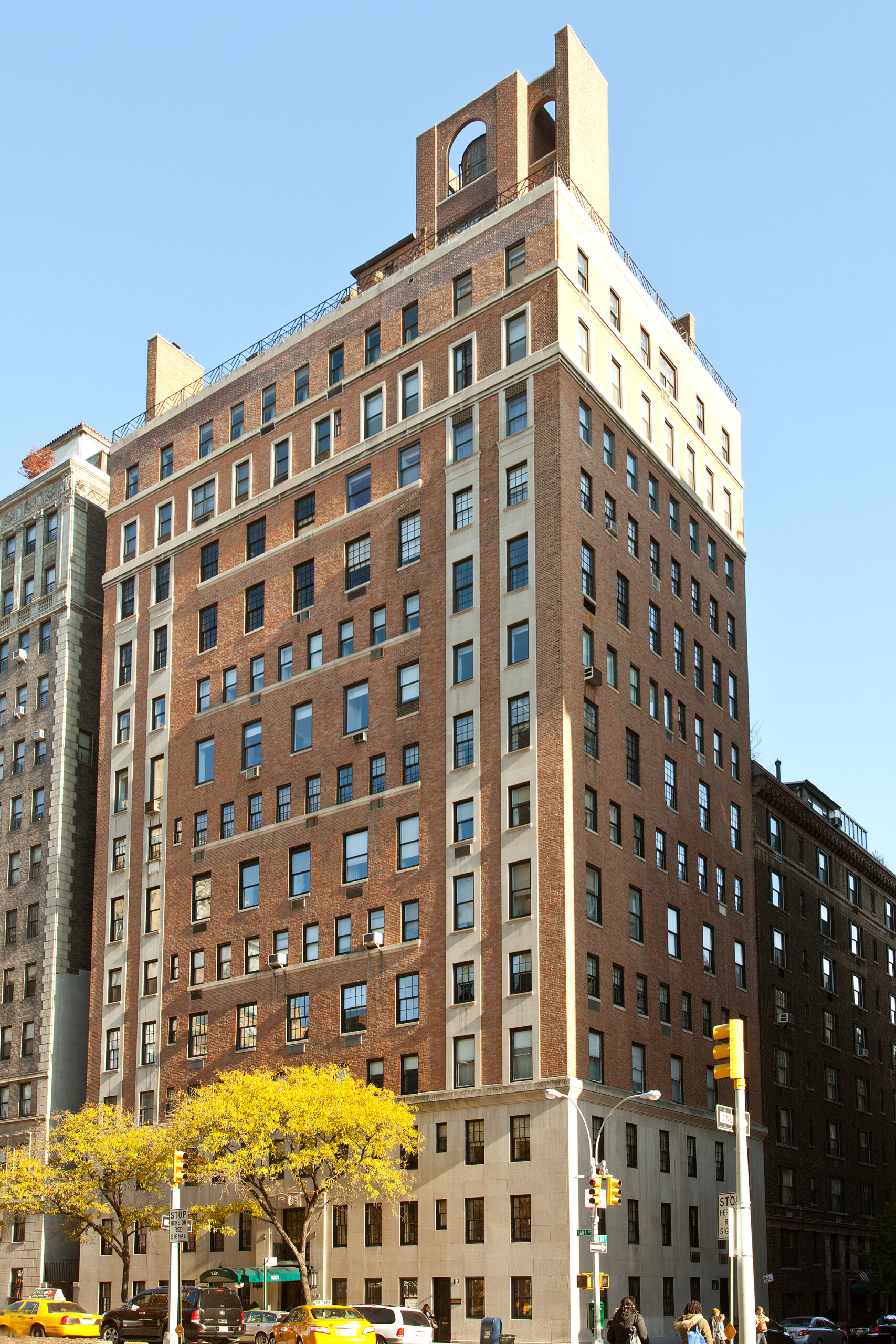 1001 Park Avenue