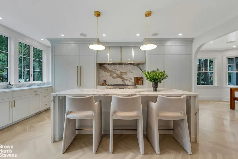 Kitchen Confidential: 5 Kitchens Made for Gathering