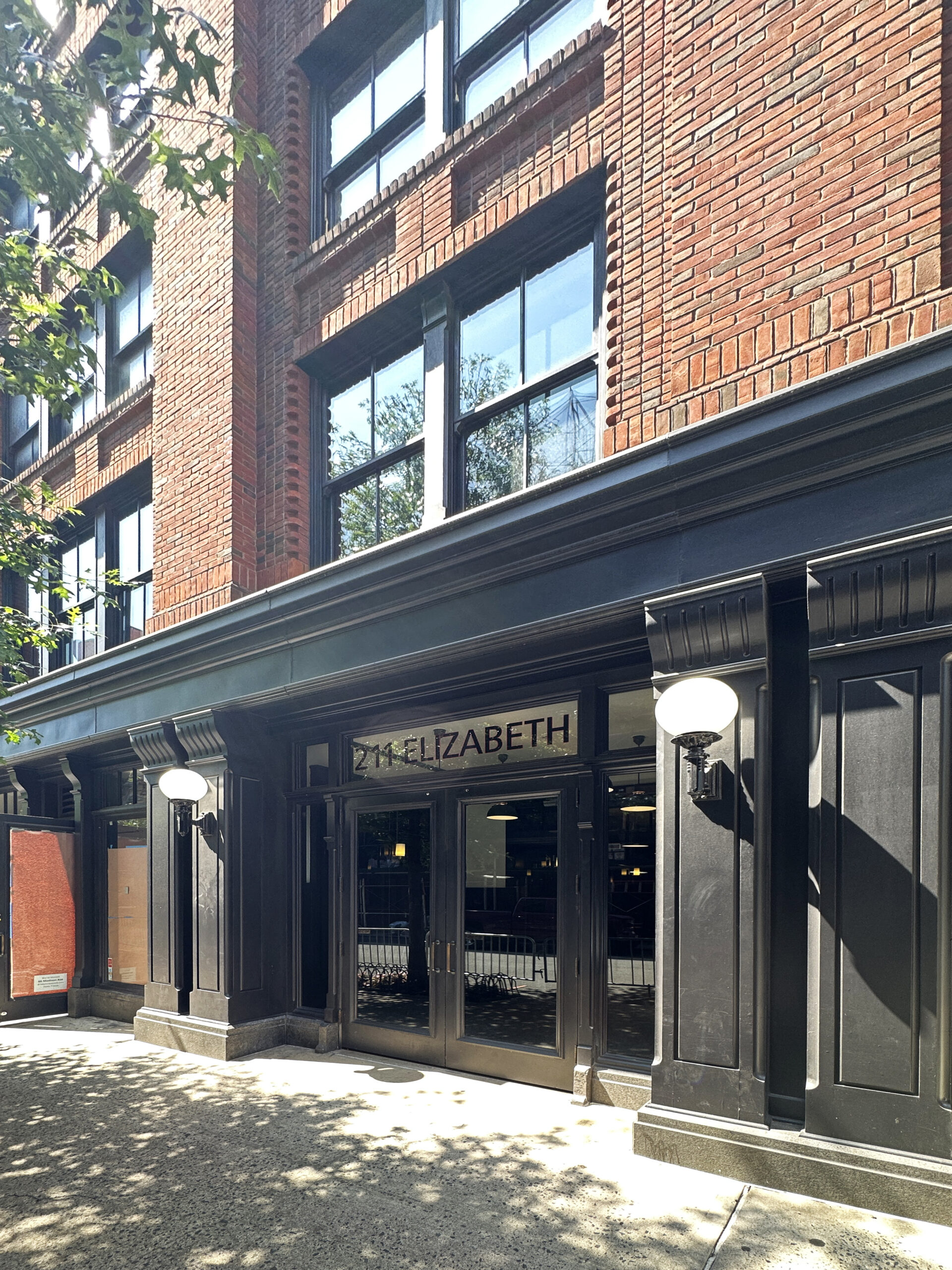 211 Elizabeth Street