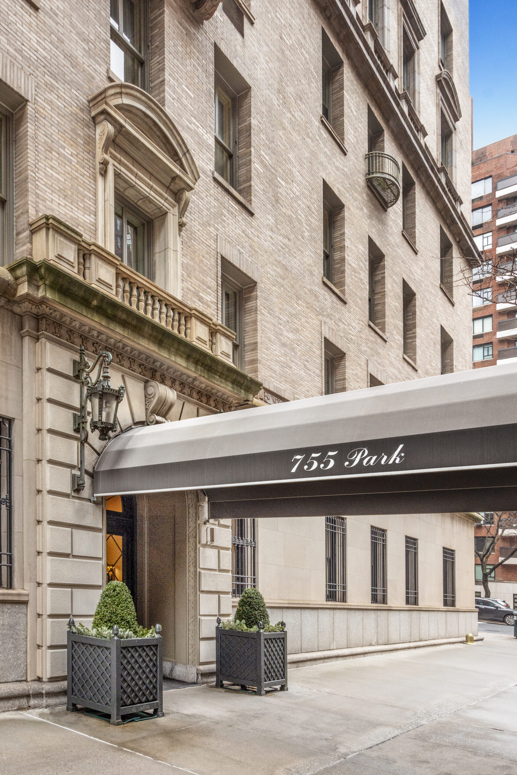 755 Park Avenue