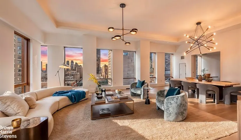 If These Homes Had a Dress Code 