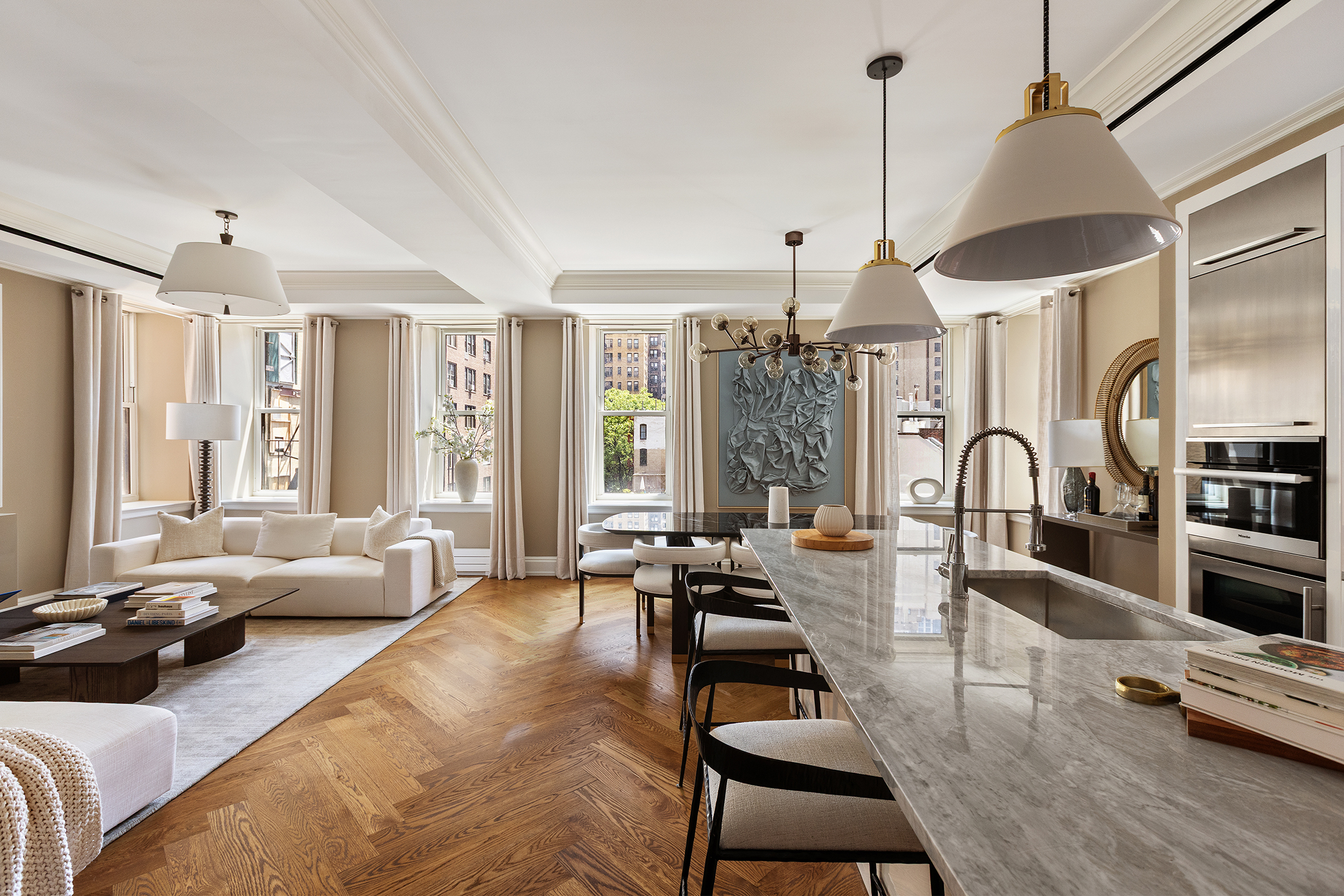 Pattern Underfoot: Herringbone, Chevron & Parquet Floors