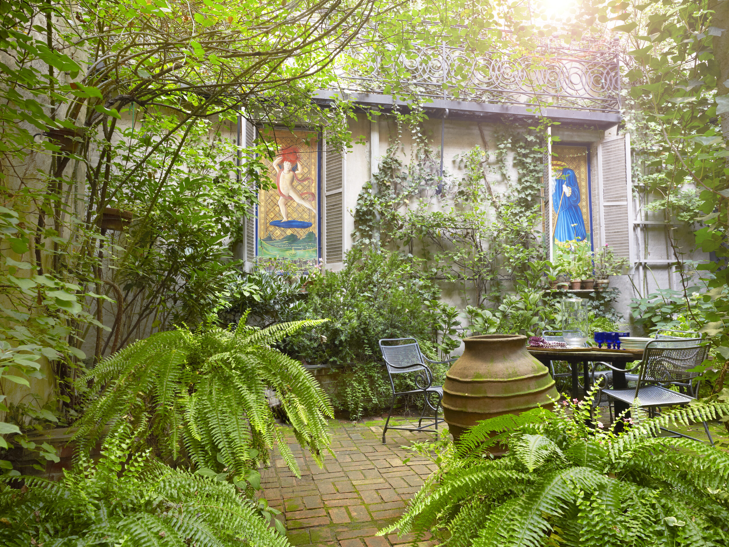 Lucky Finds: Homes That Feel Like Striking Gold