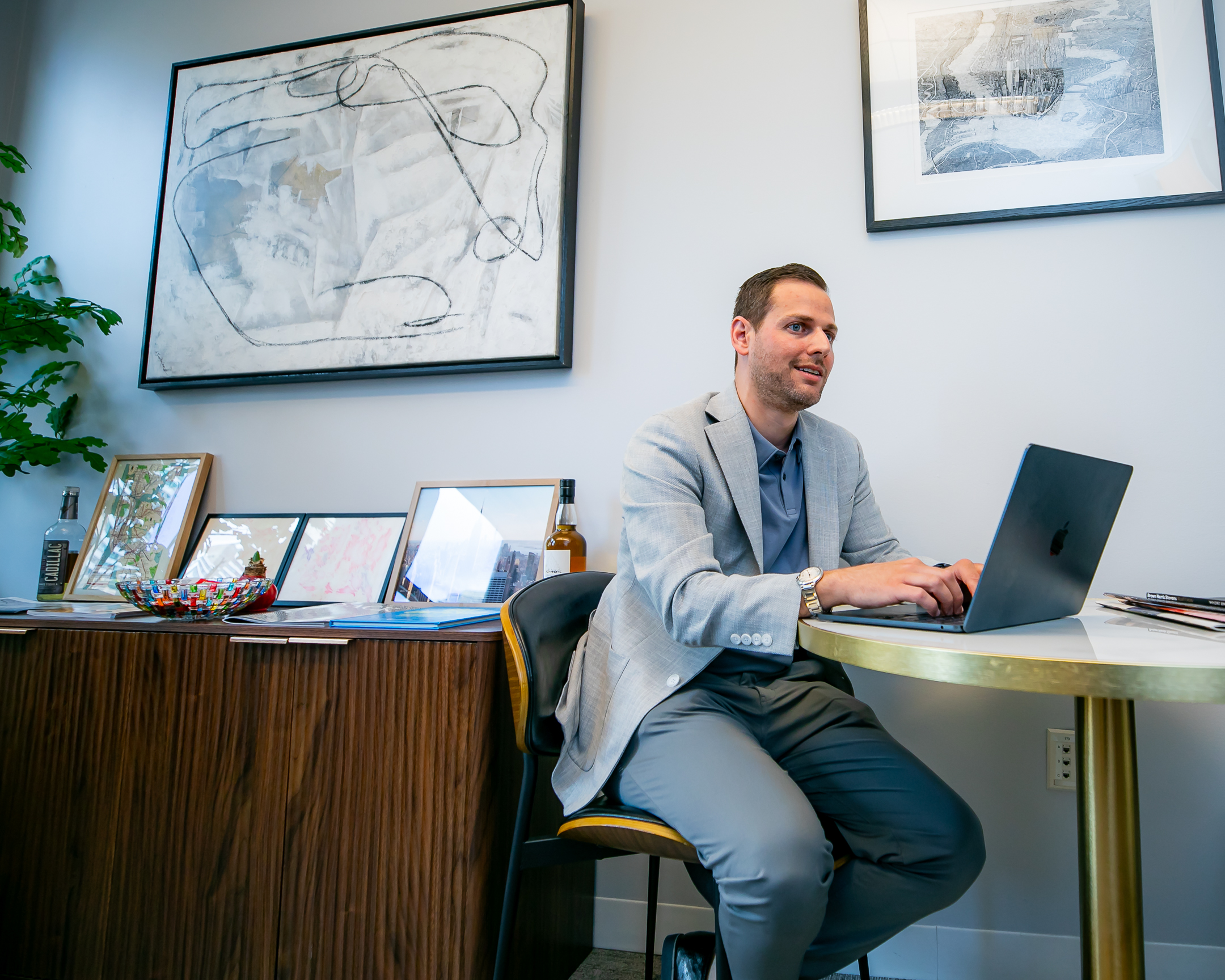 Market Clarity by Jared Antin: Is Manhattan Losing Residents? Separating Headlines From Reality